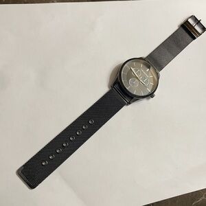 Men’s Van Heusen watch